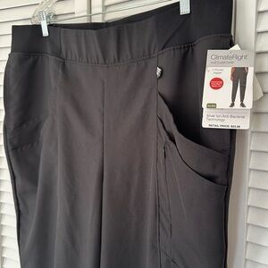 NWT ClimateRight by Cuddl Duds 7-Pocket Jogger AntiBacterial Technology Black XL